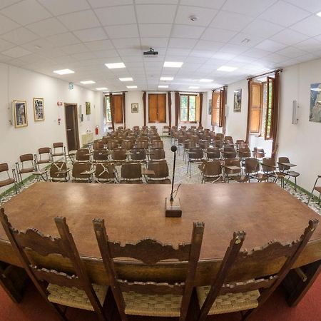 Casa Perferie “Pastor Angelicus” Hotel Verna Buitenkant foto