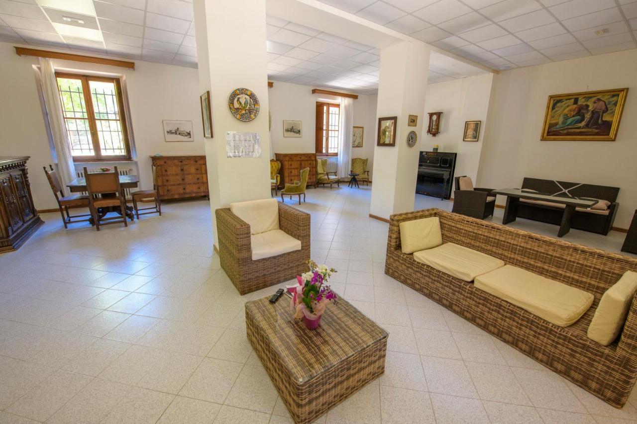 Casa Perferie “Pastor Angelicus” Hotel Verna Buitenkant foto