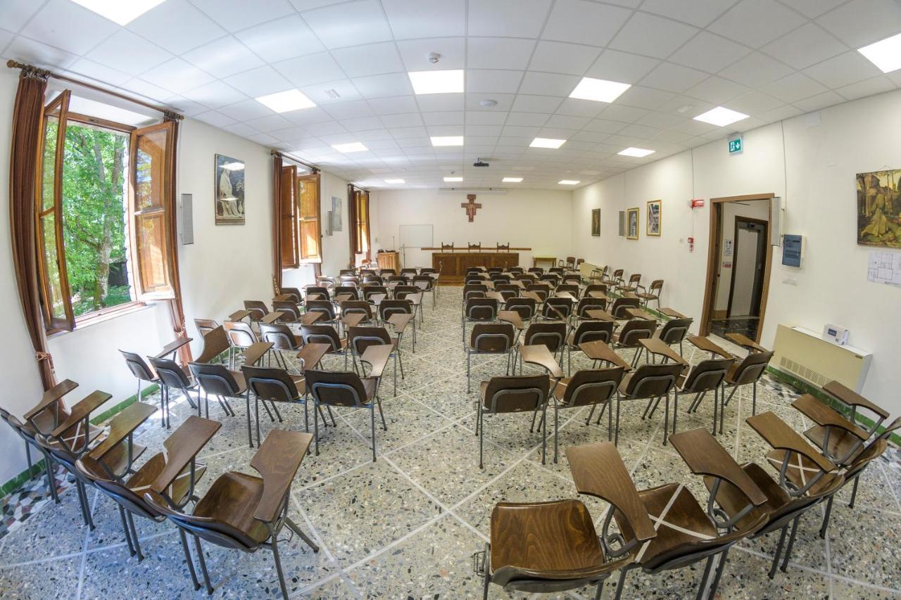 Casa Perferie “Pastor Angelicus” Hotel Verna Buitenkant foto